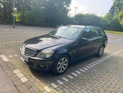 Schwarz Gebraucht 2009 Mercedes C220 Avantgarde Kombi | 3.500 € (Guter Preis)