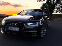 Grau Gebraucht 2014 Audi A4 S-Line Kombi | 10.500 € (Fairer Preis)
