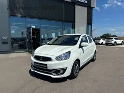 Weiß Gebraucht 2020 Mitsubishi Space Star Basis Limousine | 8.290 € (Etwas zu teuer)