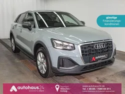 Grau Gebraucht 2021 Audi Q2 Basis SUV | 23.970 € (Guter Preis)