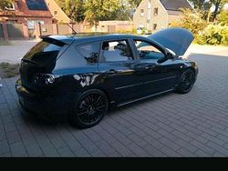 Schwarz Gebraucht 2007 Mazda 3 Kleinwagen | 9.900 €