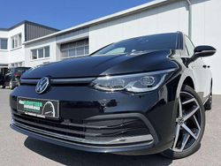 Deep black Gebraucht 2021 VW Golf VIII Style Kombi | 23.360 € (Guter Preis)