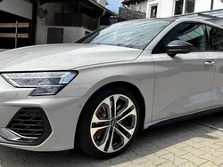 Grau Gebraucht 2024 Audi S3 Sport Limousine | 53.907 € (Etwas zu teuer)