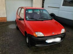 Rot Gebraucht 2002 Fiat Seicento Kleinwagen | 600 € (Guter Preis)