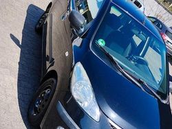Schwarz Gebraucht 2011 Hyundai i10 Kleinwagen | 2.200 €