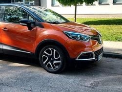 Grau Gebraucht 2013 Renault Captur SUV | 7.900 € (Fairer Preis)
