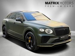Grün Gebraucht 2024 Bentley Bentayga SUV | 279.850 €