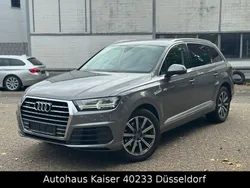 Grau Gebraucht 2015 Audi Q7 S-Line SUV | 27.700 € (Guter Preis)