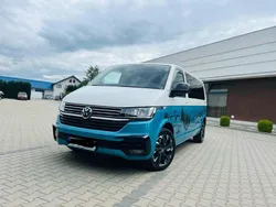 Blau Gebraucht 2011 VW Caravelle Van / Kleinbus | 32.000 €