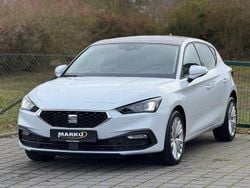 Weiß Gebraucht 2022 Seat Leon Beats Limousine | 20.590 € (Guter Preis)