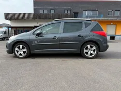 Grau Gebraucht 2012 Peugeot 207 Family Kombi | 2.490 € (Guter Preis)