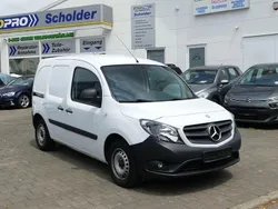 Weiß Gebraucht 2019 Mercedes Citan 112 Van / Kleinbus | 14.990 € (Superpreis)