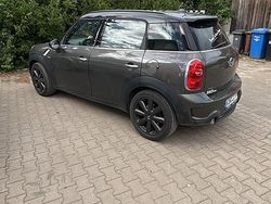 Grau Gebraucht 2013 Mini Countryman SUV | 6.000 € (Guter Preis)