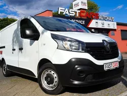 Weiß Gebraucht 2016 Renault Trafic Komfort Van | 10.500 € (Superpreis)
