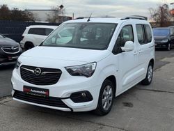 Weiß Gebraucht 2018 Opel Combo Life Van / Kleinbus | 11.999 € (Guter Preis)