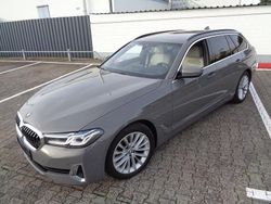 Grau Gebraucht 2021 BMW 520 Sport Line Limousine | 23.390 € (Superpreis)