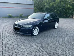 Schwarz Gebraucht 2006 BMW 320 Kombi | 3.150 € (Guter Preis)