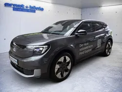 Grau Gebraucht 2024 Ford Explorer Premium SUV | 42.286 €