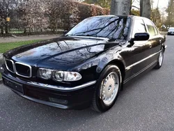 Schwarz Gebraucht 2000 BMW 740 Limousine | 14.800 € (Etwas zu teuer)