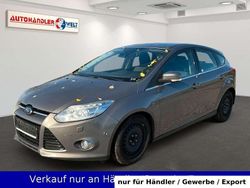 Braun Gebraucht 2012 Ford Focus Titanium Limousine | 3.199 € (Superpreis)