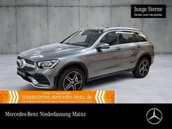 Grau Gebraucht 2021 Mercedes GLC300e Advanced SUV | 42.490 € (Etwas zu teuer)