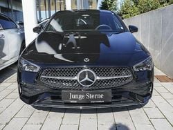Gebraucht 2024 Mercedes CLA200 Shooting Brake AMG line Kombi | 33.530 € (Teuer)