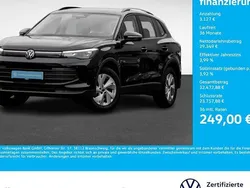 Schwarz Gebraucht 2024 VW Tiguan Basis SUV | 32.329 € (Fairer Preis)