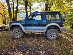 Grün Gebraucht 1997 Mitsubishi Pajero SUV | 10.900 €