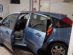 Gebraucht 2002 Ford Focus Limousine | 800 € (Fairer Preis)