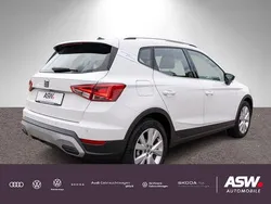 "candy" weiss Gebraucht 2022 Seat Arona Xperience SUV | 18.429 € (Fairer Preis)