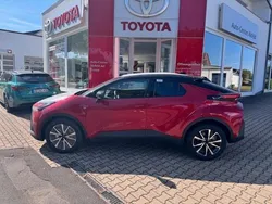 Schwarz Neu 2024 Toyota C-HR Team SUV | 37.990 € (Fairer Preis)