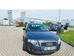 Grau Gebraucht 2007 Audi A4 Limousine | 4.000 € (Fairer Preis)