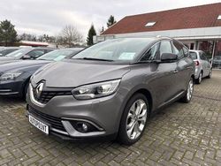 Schwarz Gebraucht 2017 Renault Scénic IV Intens Van / Kleinbus | 12.799 € (Etwas zu teuer)