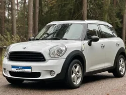 Weiß Gebraucht 2014 Mini One D Countryman SUV | 6.990 € (Etwas zu teuer)