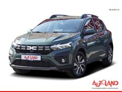 Grün Neu 2025 Dacia Sandero Stepway Kleinwagen | 17.390 €