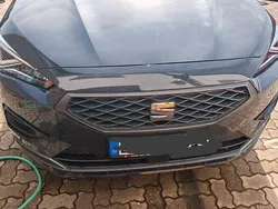 Grau Gebraucht 2021 Seat Tarraco 4Drive SUV | 33.800 € (Guter Preis)