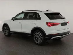Gletscherweiß metallic Neu 2025 Audi Q3 Advanced SUV | 46.495 € (Guter Preis)