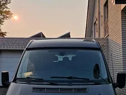 Grau Gebraucht 2010 Ford Transit Limousine | 20.500 €