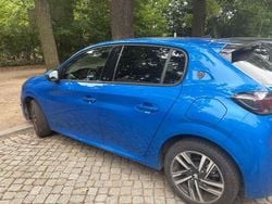 Blau Gebraucht 2021 Peugeot 208 Allure Kleinwagen | 12.200 € (Guter Preis)
