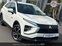 Weiß Gebraucht 2022 Mitsubishi Eclipse Cross Basis SUV | 22.850 € (Fairer Preis)
