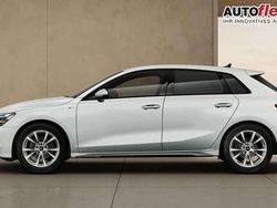 Gletscherweiß metallic Neu 2025 Audi A3 S-Line Limousine | 37.574 € (Guter Preis)