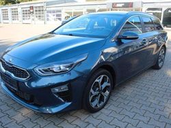 Blau Gebraucht 2019 Kia Ceed Sportswagon Spirit Kombi | 16.490 € (Fairer Preis)