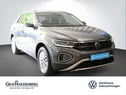Grau Gebraucht 2024 VW T-Roc Life SUV | 23.740 € (Fairer Preis)