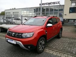 Orange Gebraucht 2021 Dacia Duster Prestige SUV | 13.950 € (Guter Preis)