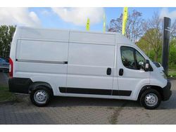 Cassablanca weiß Gebraucht 2024 Opel Movano Van | 29.900 € (Superpreis)