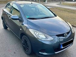 Blau Gebraucht 2010 Mazda 2 Edition Kleinwagen | 2.499 € (Fairer Preis)