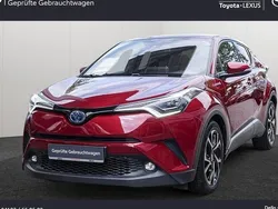 Rot Gebraucht 2018 Toyota C-HR SUV | 19.490 € (Fairer Preis)