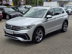 Silber Gebraucht 2020 VW Tiguan R-line SUV | 29.890 € (Etwas zu teuer)