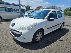 Lack weiss banquise/flach Gebraucht 2011 Peugeot 206 Basis Kleinwagen | 1.700 € (Guter Preis)