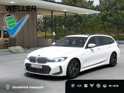 Weiß Gebraucht 2024 BMW 330e M Sport Limousine | 47.400 € (Fairer Preis)